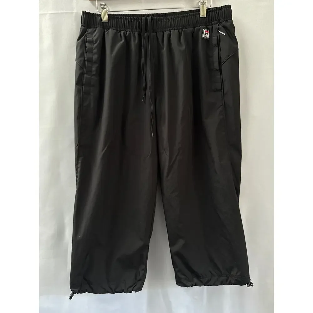 Women’s FIFA Sport Black Capri Pants Sz L